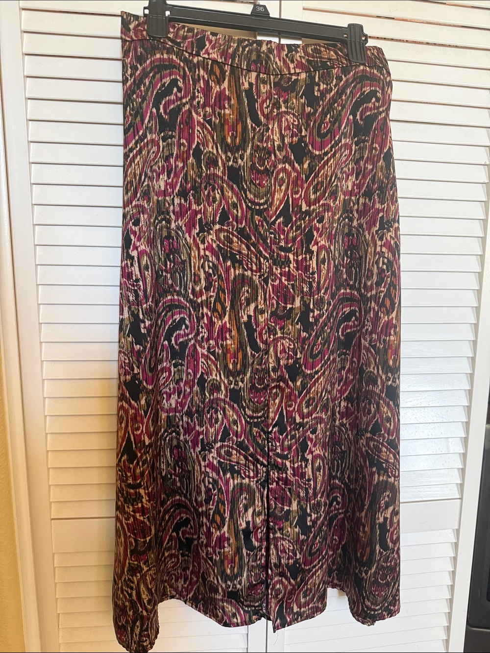 Halogen Paisley Midi Skirt in Black, brown and Magenta